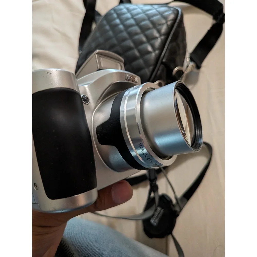 Silver Kodak Digital Camera Z710-10x Zoom Tested Working With Carry Case
